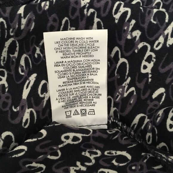 CAbi Te amo Print Blouse - Picture 8 of 10